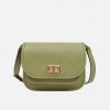 Light green women's handbag Geox Flavrie - Women's kaki One size GEOX 8058192152627 Light green women's handbag Geox Flavrie - Women's kaki One size GEOX 8058192152627