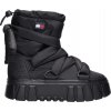 Dámska zateplená obuv Tommy Hilfiger, TJW CHUNKY SNOW BOOT NYLON Čierna,Biela,Červená 38 Dámska zateplená obuv Tommy Hilfiger, TJW CHUNKY SNOW BOOT NYLON Čierna,Biela,Červená 38