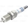 BOSCH Zapaľovacia sviečka 0242240675 BOSCH Zapaľovacia sviečka 0242240675