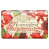 Nesti Dante Romantica mydlo Natural Soap Gillyflower & Fucsia 250 g Nesti Dante Romantica mydlo Natural Soap Gillyflower & Fucsia 250 g