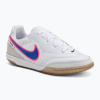 Detské futbalové kopačky Nike Tiempo Streetgato Jr white/pink blast/racer blue Detské futbalové kopačky Nike Tiempo Streetgato Jr white/pink blast/racer blue