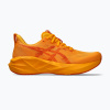 Pánske bežecké topánky ASICS Novablast 5 golden yellow/apricot Pánske bežecké topánky ASICS Novablast 5 golden yellow/apricot