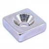 Magnet kváder neodymový s otvorom M4 15x15x5mm sila 4.9kg Magnet kváder neodymový s otvorom M4 15x15x5mm sila 4.9kg