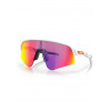 Oakley 9465-1639 Sutro Lite Sweep Mtt White w/Prizm Rd Oakley 9465-1639 Sutro Lite Sweep Mtt White w/Prizm Rd