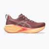 Dámske bežecké topánky ASICS Novablast 5 rubble red/fawn Dámske bežecké topánky ASICS Novablast 5 rubble red/fawn