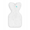 Love To Dream Swaddle UP - veľkosť XS - biela, Nápisy STAGE1 - 0,2 TOG Original Love To Dream Swaddle UP - veľkosť XS - biela, Nápisy STAGE1 - 0,2 TOG Original