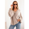 Kesi Dámska blúzka ART92320 s nariaseným výstrihom a ozdobou Farba: Béžová - tmavo, Veľkosť: UNI Kesi Dámska blúzka ART92320 s nariaseným výstrihom a ozdobou Farba: Béžová - tmavo, Veľkosť: UNI