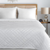 Takoy Prehoz zamatový biely 200x220 cm s geometrickým prešívaním RIA 6-HF-474324 | 200 x 220 cm Takoy Prehoz zamatový biely 200x220 cm s geometrickým prešívaním RIA 6-HF-474324 | 200 x 220 cm