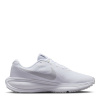 Nike Revolution 8 Road Running Shoes Womens White/Pure Plat 6 (40) Nike Revolution 8 Road Running Shoes Womens White/Pure Plat 6 (40)