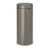 Sivý dotykový oceľový odpadkový kôš 30 l Touch Bin – Brabantia Sivý dotykový oceľový odpadkový kôš 30 l Touch Bin – Brabantia