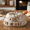 PATISSE BASIC 24 cm - oceľová forma na bábovku s nepriľnavým povrchom, sivá PATISSE BASIC 24 cm - oceľová forma na bábovku s nepriľnavým povrchom, sivá