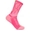 Hoka Clifton Crew Run Sock electric rose ponožky Velikost: M Hoka Clifton Crew Run Sock electric rose ponožky Velikost: M