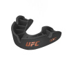 OPRO UFC CHRÁNIČ ZUBŮ JUNIOR BRONZE Barva: Černá OPRO UFC CHRÁNIČ ZUBŮ JUNIOR BRONZE Barva: Černá