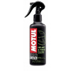 Motul M1 Helmet Visor Clean 250 ml Motul M1 Helmet Visor Clean 250 ml