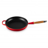 Le Creuset Panvica na vyprážanie SIGNATURE 28 cm, CERISE, liatina Le Creuset Panvica na vyprážanie SIGNATURE 28 cm, CERISE, liatina