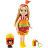 Mattel Barbie Chelsea v kostýmu Hamburger s pejskem GRP69 Mattel Barbie Chelsea v kostýmu Hamburger s pejskem GRP69