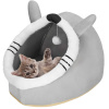 Domček pre mačku s hračkou SPRINGOS PA0241 sivo-biely Domček pre mačku s hračkou SPRINGOS PA0241 sivo-biely