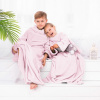 Decoking Deka s rukávmi Lazy Kids púdrová, 90 x 105 cm Decoking Deka s rukávmi Lazy Kids púdrová, 90 x 105 cm