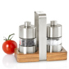 ADHOC Menage Classic 6,2 cm 2 ks - oceľové mlynčeky na soľ a korenie s podstavcom ADHOC Menage Classic 6,2 cm 2 ks - oceľové mlynčeky na soľ a korenie s podstavcom
