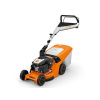 STIHL RM 253.3 T (Benzínová kosačka WB22 011 3415) STIHL RM 253.3 T (Benzínová kosačka WB22 011 3415)