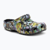 Šľapky Crocs Classic Painted Floral black sand Šľapky Crocs Classic Painted Floral black sand