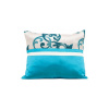 Dekoračná krémová obliečka na vankúš s tyrkysovým ornamentom tyrkysová Šírka 50 cm | Dĺžka 60 cm Dekoračná krémová obliečka na vankúš s tyrkysovým ornamentom tyrkysová Šírka 50 cm | Dĺžka 60 cm