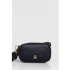 Tommy Hilfiger crossbody kabelka dámska z imitácie kože AW0AW18741 tmavomodrá ONE SIZE Tommy Hilfiger crossbody kabelka dámska z imitácie kože AW0AW18741 tmavomodrá ONE SIZE