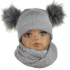Detský komplet čiapka s 2 brmbolcami a šál nekonečný svetlo sivá Veľkosť: 42/50 Detský komplet čiapka s 2 brmbolcami a šál nekonečný svetlo sivá Veľkosť: 42/50