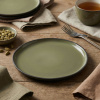 Plochý tanier 15 cm kardamón CARACTERE - REVOL (novinka) Plochý tanier 15 cm kardamón CARACTERE - REVOL (novinka)