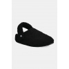 Papuče Crocs Classic Cozzy Slipper 209386.001 čierna EUR 36/37 Papuče Crocs Classic Cozzy Slipper 209386.001 čierna EUR 36/37