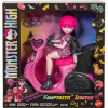 Monster High Draculaura s upírskym skútrom a netopierom JDR61 Monster High Draculaura s upírskym skútrom a netopierom JDR61