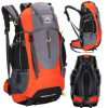 Multifunkčný batoh na turistiku s pláštenkou a píštalkou - 65L + 5L - sivo-oranžový Multifunkčný batoh na turistiku s pláštenkou a píštalkou - 65L + 5L - sivo-oranžový