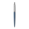 Guľôčkové pero, 0,7 mm, strieborný klip, Waterloo modré telo pera, PARKER, Royal Jotter, modré Guľôčkové pero, 0,7 mm, strieborný klip, Waterloo modré telo pera, PARKER, Royal Jotter, modré