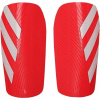 Chrániče holení adidas Tiro Club veľ. M červené Chrániče holení adidas Tiro Club veľ. M červené