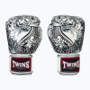 Boxerské rukavice Twins Special Fancy FBGVL3-52 white/silver Boxerské rukavice Twins Special Fancy FBGVL3-52 white/silver