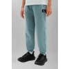 Calvin Klein Jeans teplákové nohavice detské bavlnené LVCKTJC42B.128.176.9BY2 modrá 128 Calvin Klein Jeans teplákové nohavice detské bavlnené LVCKTJC42B.128.176.9BY2 modrá 128