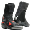 DAINESE AXIAL D1 AIR BLACK/FLUO-RED Obuv Velkost: 45 DAINESE AXIAL D1 AIR BLACK/FLUO-RED Obuv Velkost: 45