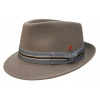 Klasický béžový trilby klobúk Mayser s farebnou stuhou -Troy Mayser Veľkosť: 60 cm Klasický béžový trilby klobúk Mayser s farebnou stuhou -Troy Mayser Veľkosť: 60 cm