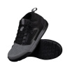 Tretry Leatt - Flat 3.0 Farba: Stealth, Veľkosť: 45,5 Tretry Leatt - Flat 3.0 Farba: Stealth, Veľkosť: 45,5