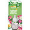 Air Wick Essential Oils Tekutá náplň do elektrického prístroja - Jasmine Bloom & Freesia 19 ml Air Wick Essential Oils Tekutá náplň do elektrického prístroja - Jasmine Bloom & Freesia 19 ml