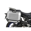 SHAD Kompletná sada bočných čiernych hliníkových kufrov SHAD TERRA BLACK, 47/47 litrov bočné kufre, vrátane montážnej sady SHAD YAMAHA MT-09 Tracer / Tracer 900 SHAD Kompletná sada bočných čiernych hliníkových kufrov SHAD TERRA BLACK, 47/47 litrov bočné kufre, vrátane montážnej sady SHAD YAMAHA MT-09 Tracer / Tracer 900