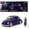 Jada Wednesday auto 1972 VW Beetle 1:24 a figurka Wednesday Jada Wednesday auto 1972 VW Beetle 1:24 a figurka Wednesday