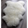Ovčia kožušina biela, 100% prírodná, dĺžka 90-110 cm Ovčia kožušina biela, 100% prírodná, dĺžka 90-110 cm