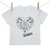 Boodyy Tričko s krátkym rukávom Srdiečko s menom dieťaťa a fixkami 128 (7-8 rokov) Boodyy Tričko s krátkym rukávom Srdiečko s menom dieťaťa a fixkami 128 (7-8 rokov)