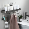 Jednoduchá hliníková polička do kúpeľne so zavesením Jednoduchá hliníková polička do kúpeľne so zavesením