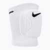 Detské volejbalové chrániče kolien Nike Streak Volleyball Knee Pads Jr 2 páry white/black Detské volejbalové chrániče kolien Nike Streak Volleyball Knee Pads Jr 2 páry white/black