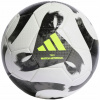 Futbalová lopta Adidas TIRO MATCH ARTIFICIAL HT2423 VEĽ. 4 Futbalová lopta Adidas TIRO MATCH ARTIFICIAL HT2423 VEĽ. 4