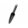 Fiskars Přesazovací ruční lopatka SOLID 1072101 Fiskars Přesazovací ruční lopatka SOLID 1072101