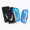 Chrániče holení Nike Mercurial FlyLite SuperLock racer blue/black/pink blast Chrániče holení Nike Mercurial FlyLite SuperLock racer blue/black/pink blast