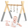 Drevený vzdelávací stojan Baby Gym – sivý, vývoj a zábava pre bábätká Drevený vzdelávací stojan Baby Gym – sivý, vývoj a zábava pre bábätká